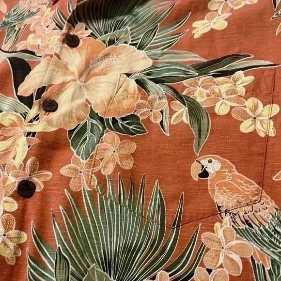 Hawaiian Vintage Bermuda Bay Shirt 100% Silk Size Medium - Picture 5 of 8